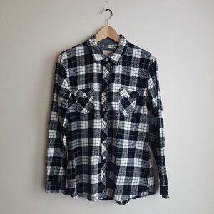 Women's Plaid Flannel Shirt - Black and White
